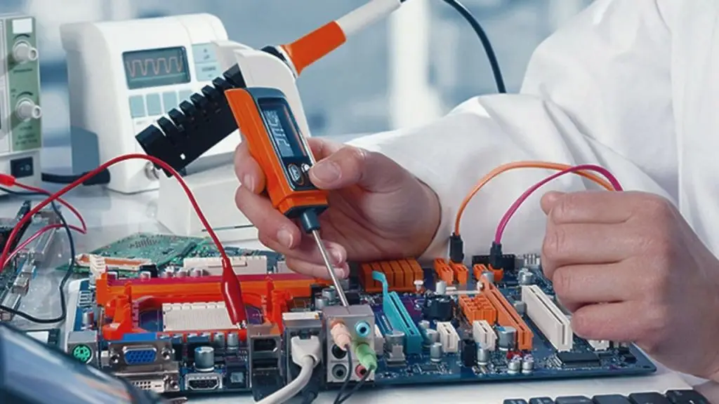 Selçuk Elektronik Tamircisi